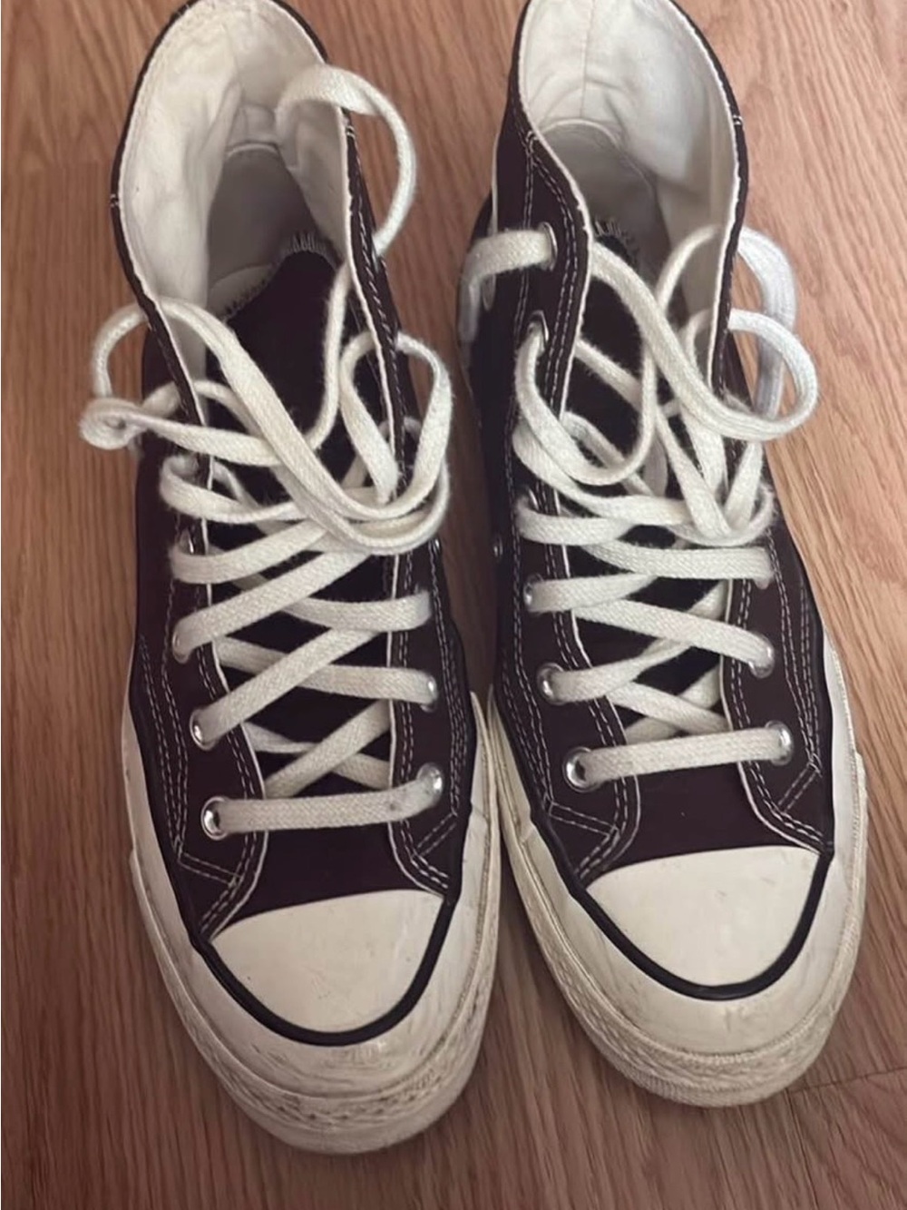 Brown high converse Chuck